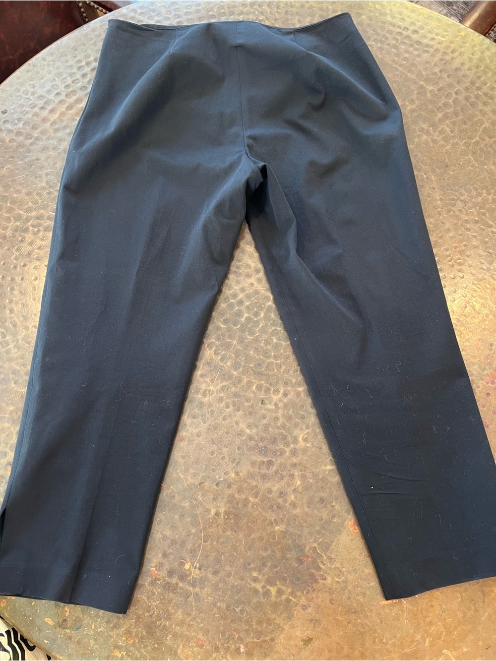 Womyn Black Cropped Straight-Leg Dress Pants - Picture 2 of 10